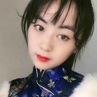 洁云菠萝头像