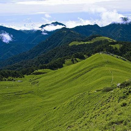 久住坡不嫌陡头像