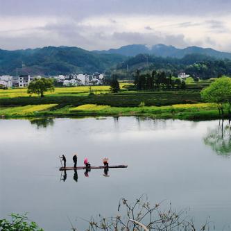 农村小伙子要努力头像