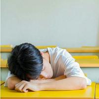 补个烂轮胎头像