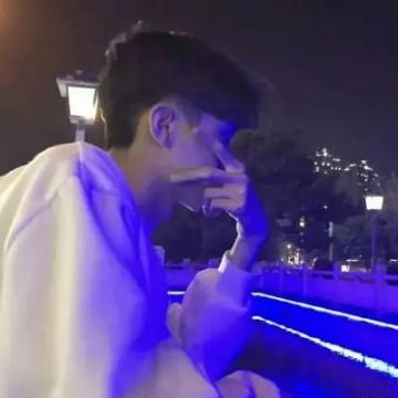 一如既往丧头像