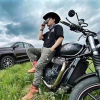 聊车不机车头像