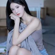 哦萌萌娜娜的个人资料头像