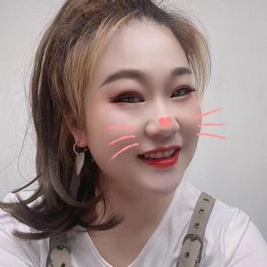 阿柠哒大码女装头像