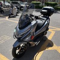 骑摩托炒股头像