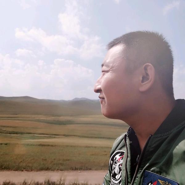 武飞严选车头像