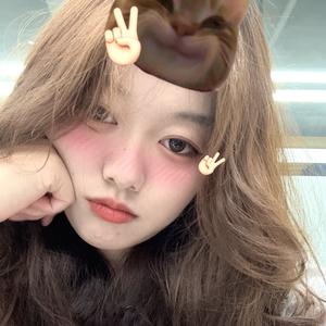 路路和她的猫头像