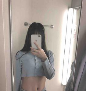 温妤同学头像