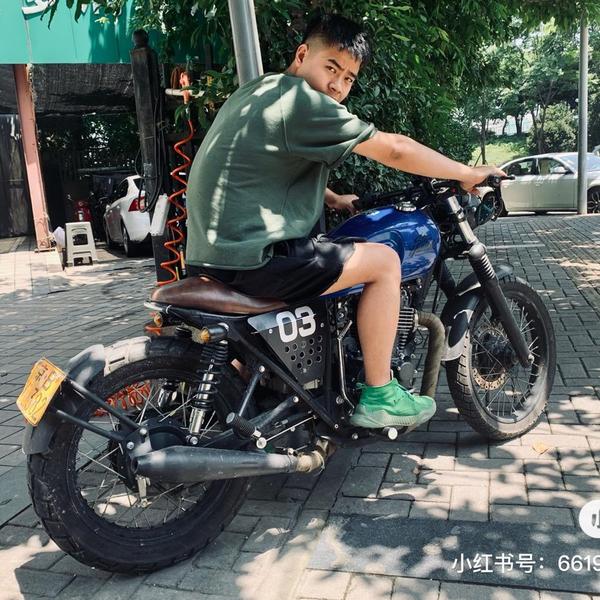 AKFan二手车批发头像