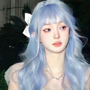 许莓头像