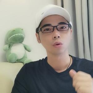 不眨眼的小牟哥头像