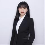 Lee爱喝奶茶头像