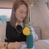 MIY迷野房车李叶-1863372526头像
