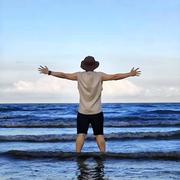 四十方生的个人资料头像