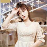 晶晶创业亲自带的个人资料头像