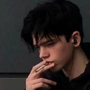 似泪的个人资料头像