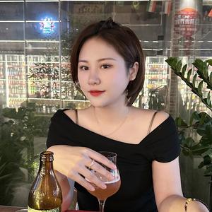 舒悦姓叶头像