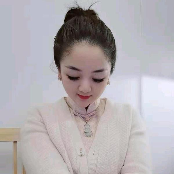 m哚头像