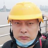 江城小别头像