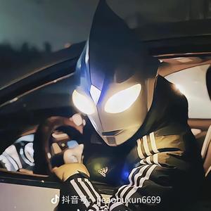虾仁不眨言头像