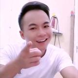 阿 韦头像