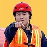 聪慧艺术家o0v头像