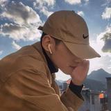 乐天派逆流的鱼头像