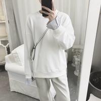 洒脱小猫KK头像