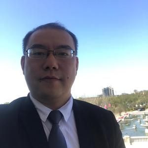 四眼哥3n0Q头像