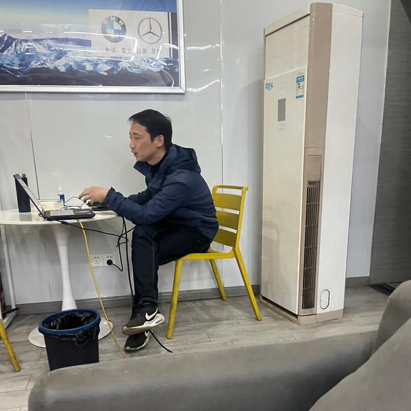 长沙修宝马龙哥头像