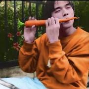 中投靓仔的个人资料头像