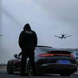 小豚很奈斯头像