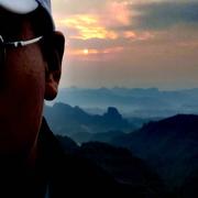 涟漪875的个人资料头像