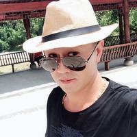 正大光明春风hjl头像