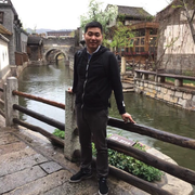 昌昌昌昌的个人资料头像