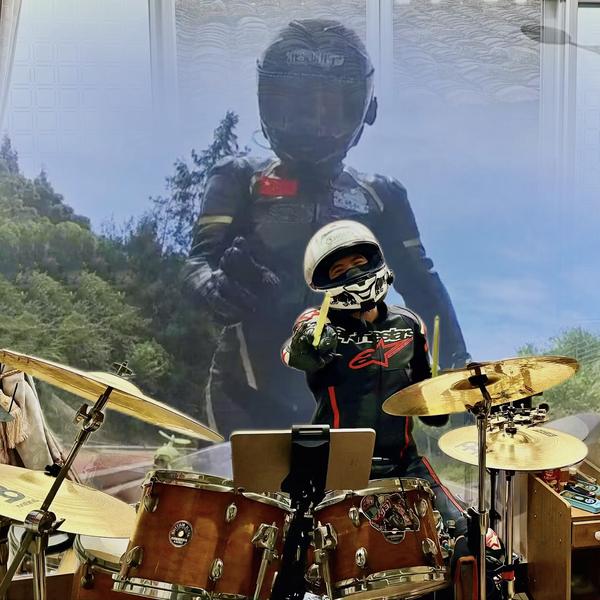 你的特仑苏吖头像