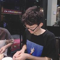 喂借个微笑7189头像