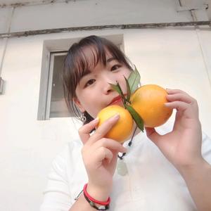 妍妍在努力头像