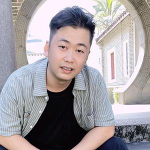 人人爱祁老师头像