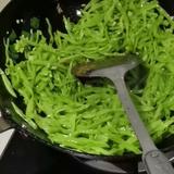 亲切云朵wf头像