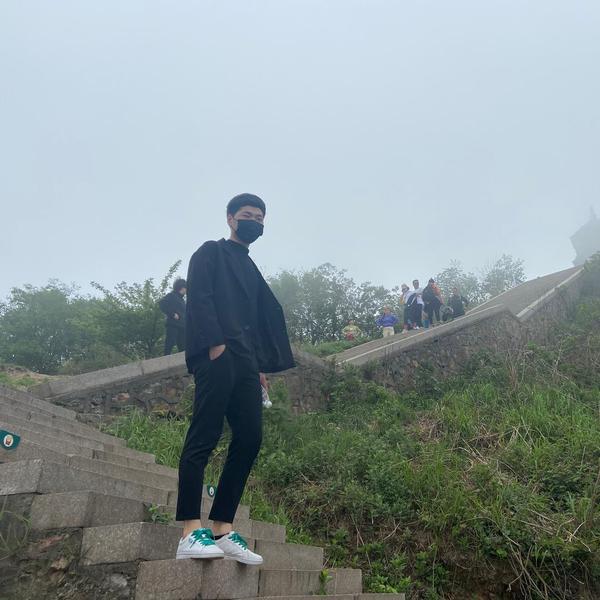 修车学徒小周头像