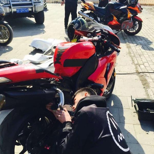 NO1机车工作室头像