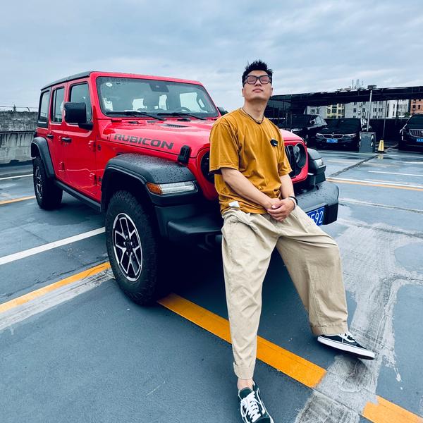 鹏车志头像