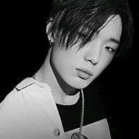 一往无前葡萄dZa头像