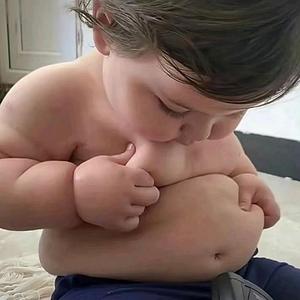 小孙不挑食头像