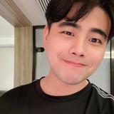 小陈同学哈头像