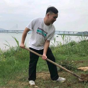 梁小锋头像