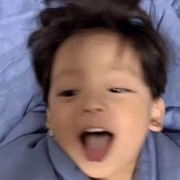 沏碗春头像
