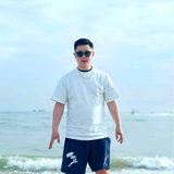 罗乂一点头像