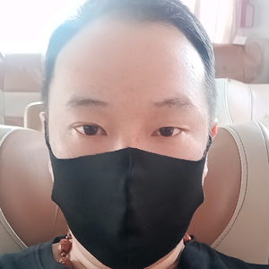 乌鸦剪影的哏都手札头像